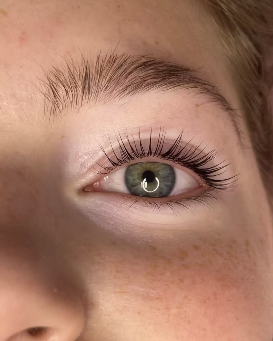 professional lash lift treatment at Volumabeauty studio in Indiana
